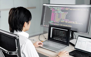 巴彦淖尔 api php源码,下载的php源码怎么运行呢？